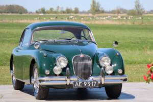 Image 22/50 of Jaguar XK 150 FHC (1959)