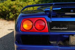 Image 37/50 of Lamborghini Diablo VT Roadster (1996)