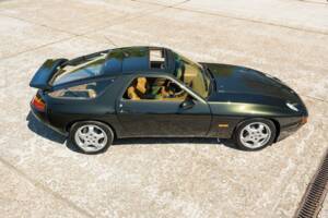 Image 4/30 of Porsche 928 GTS (1993)