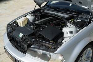 Image 49/50 of BMW 320Ci (2001)