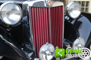 Image 10/10 of MG TD Midget (1952)