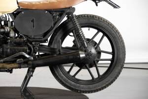 Image 22/50 of Moto Guzzi V 35 Imola II (1983)