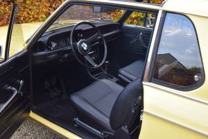 Bild 27/45 von BMW 2002 Baur (1973)