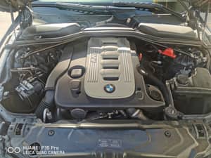 Image 13/22 of BMW 530d Touring (2005)