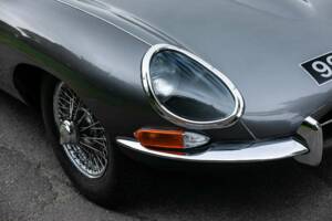 Image 32/39 de Jaguar Type E 4.2 (1966)