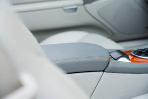 Image 38/60 of Mercedes-Benz SL 65 AMG (2004)