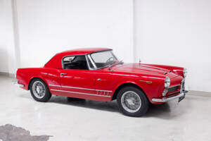 Bild 3/40 von Alfa Romeo 2000 Spider (1961)