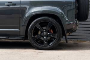 Image 3/61 de Land Rover Defender 110 D200 AWD (2023)