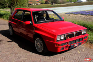 Image 6/32 of Lancia Delta HF Integrale Evoluzione I (1991)