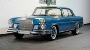 Bild 1/20 von Mercedes-Benz 250 SE (1965)