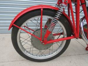 Image 32/43 of MV Agusta 175 CS Sport Disco Volante (1955)