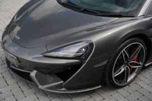 Afbeelding 34/50 van McLaren 570S (2016)
