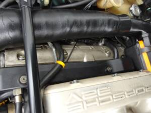 Bild 75/99 von Porsche 928 GTS (1992)