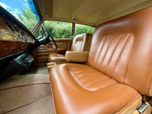 Afbeelding 27/56 van Bentley T 1 (1969)