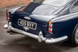 Image 24/64 of Aston Martin DB 4 (1962)