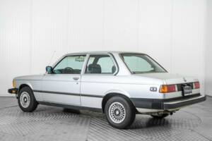 Bild 6/50 von BMW 320i (1981)