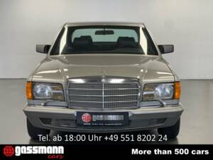 Bild 2/15 von Mercedes-Benz 380 SEL (1982)