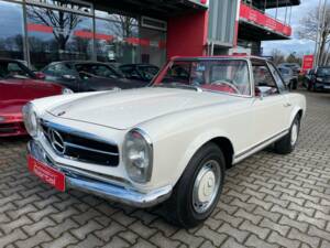 Image 3/16 de Mercedes-Benz 250 SL (1967)