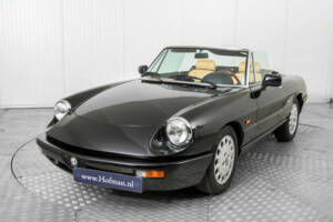 Bild 18/50 von Alfa Romeo 2.0 Spider (1991)