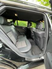 Bild 9/16 von Mercedes-Benz E 200 Kompressor T (2011)