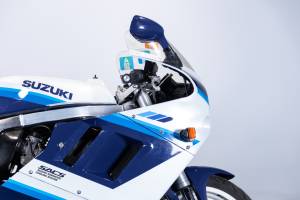 Bild 8/41 von Suzuki DUMMY (1990)