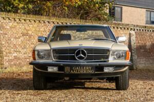 Bild 5/50 von Mercedes-Benz 380 SL (1982)