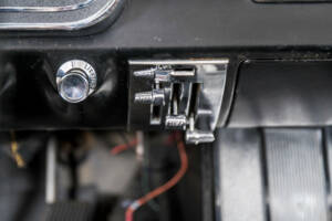 Bild 25/50 von Ford Mustang 289 (1966)