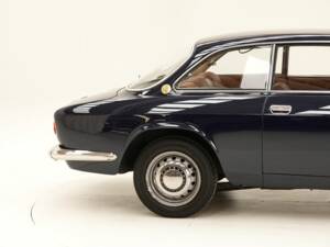 Bild 14/15 von Alfa Romeo 1750 GT Veloce (1969)