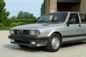 Obraz 21/50 pojazdu Alfa Romeo Giulietta 1.8 (1985)
