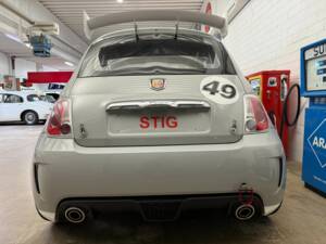 Image 13/17 of Abarth 695 Assetto Corse Evoluzione (2010)