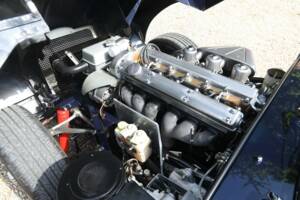 Imagen 4/50 de Jaguar E-Type 4.2 (1964)