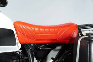 Image 29/34 of BMW DUMMY (1987)