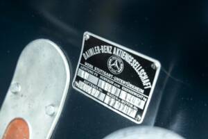 Image 37/50 of Mercedes-Benz 230 Cabriolet A (1939)