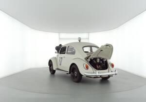 Image 28/81 of Volkswagen Beetle OKRASA TSV 1300&#x2F;34 (1963)