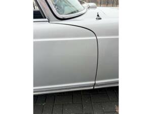 Image 14/36 of Mercedes-Benz 280 SL (1969)