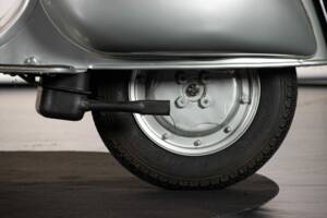 Bild 23/50 von Piaggio Vespa 150 GS (1958)
