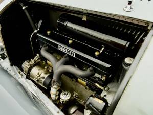 Afbeelding 47/50 van Bentley 3 1&#x2F;2 Liter Park Ward DHC (1934)