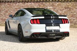 Image 2/50 of Ford Mustang Shelby GT 350 (2017)