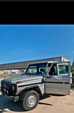 Image 4/18 of Mercedes-Benz 300 GD (SWB) (1987)