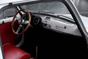 Image 25/47 of Abarth Fiat 850 TC (1965)