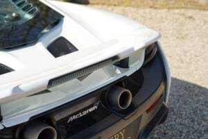 Afbeelding 36/50 van McLaren 675LT (2016)