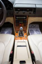 Image 22/45 of Mercedes-Benz SL 280 "Final Edition" (2001)