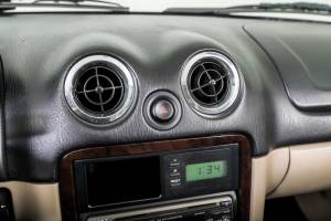 Immagine 22/50 di Mazda MX-5 1.6 (2000)