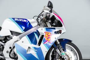 Image 41/50 of Suzuki DUMMY (1992)