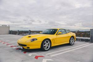 Bild 21/27 von Ferrari 550 Maranello (1997)