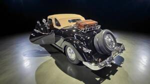 Bild 10/11 von Riley 2.5 Litre RMC (1950)