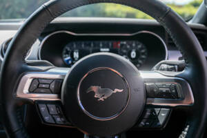 Bild 18/39 von Ford Mustang GT 5.0 V8 (2022)