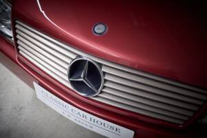 Bild 56/99 von Mercedes-Benz SL 320 (1995)