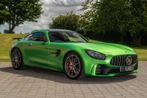 Image 6/67 of Mercedes-AMG GT-R (2018)