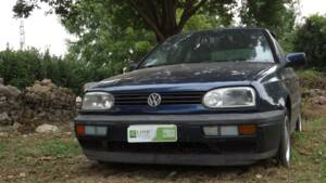 Image 3/50 of Volkswagen Golf III Cabrio 1.6 (1996)
